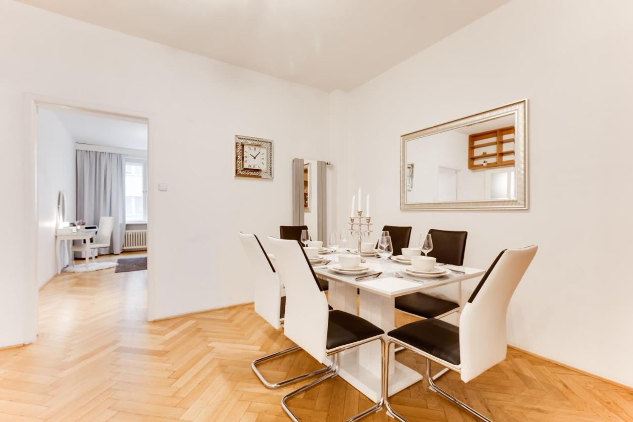 Exclusive Riverside In The Heart Of *