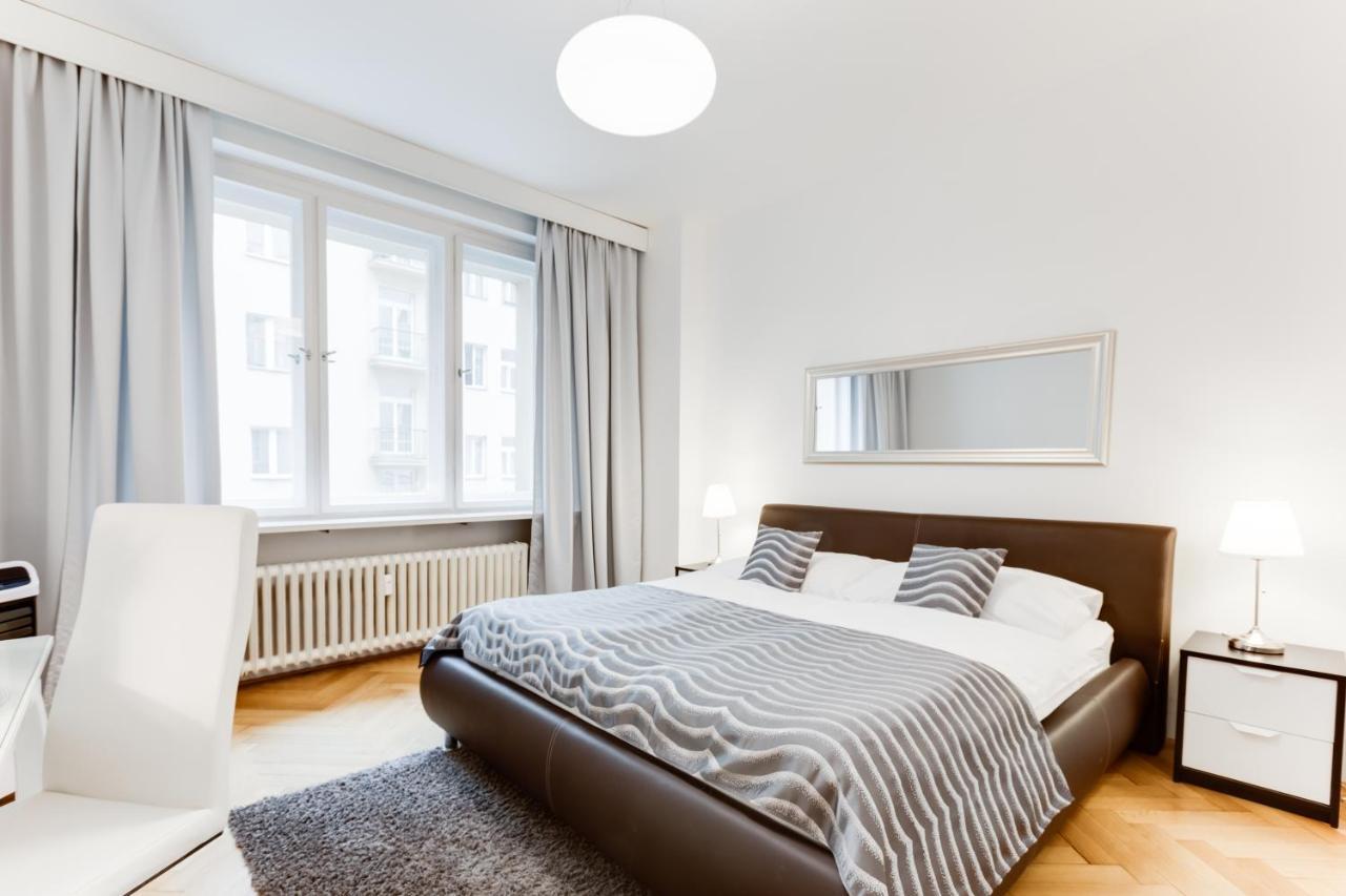 Exclusive Riverside In The Heart Of Apartament *