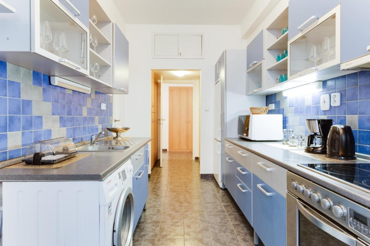 Exclusive Riverside In The Heart Of Apartmán Praha